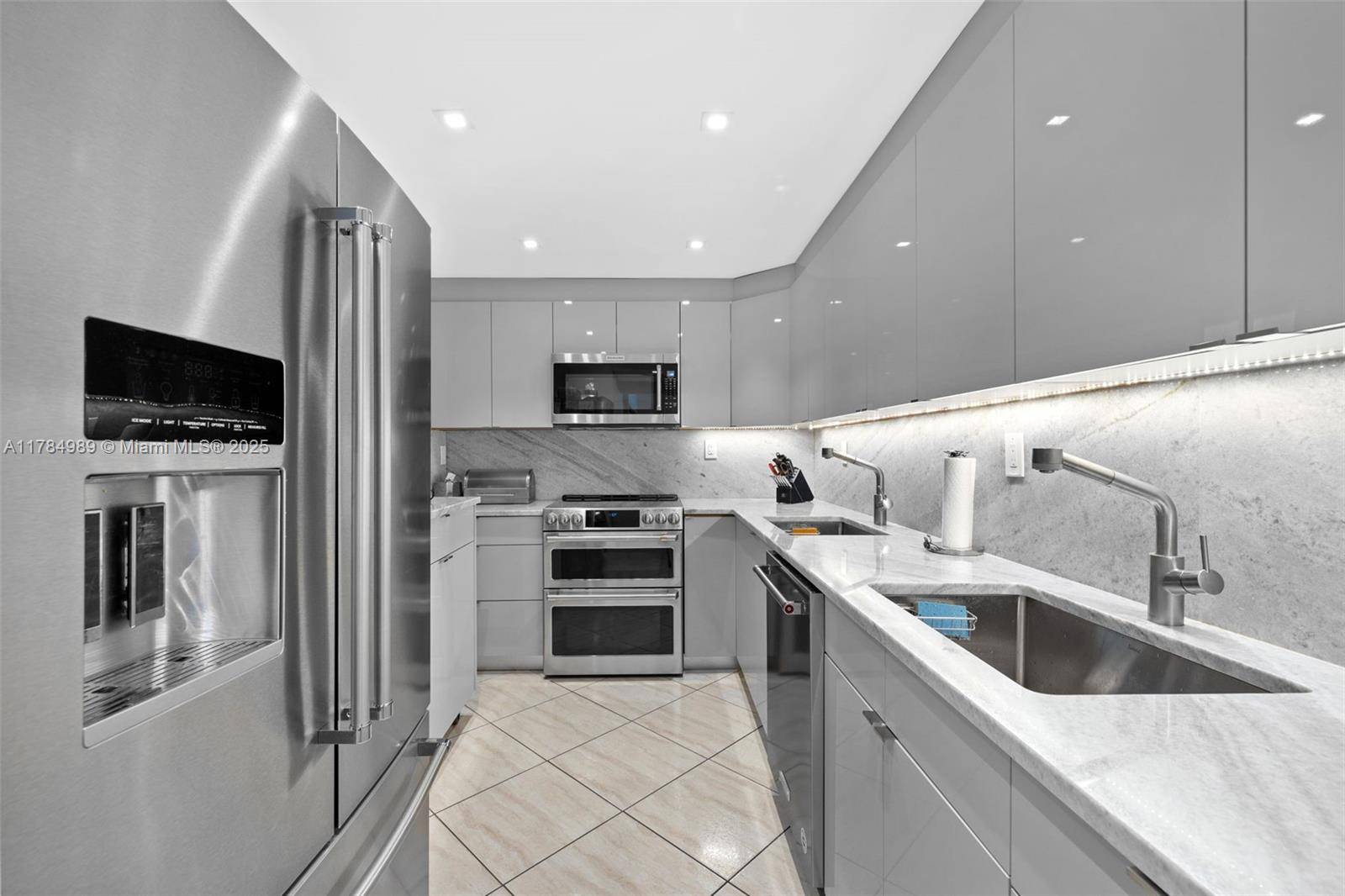 Surfside, FL 33154,9511 Collins Ave #605