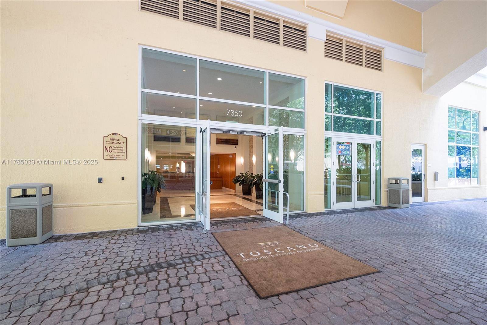 Miami, FL 33156,7350 SW 89th St #1410S