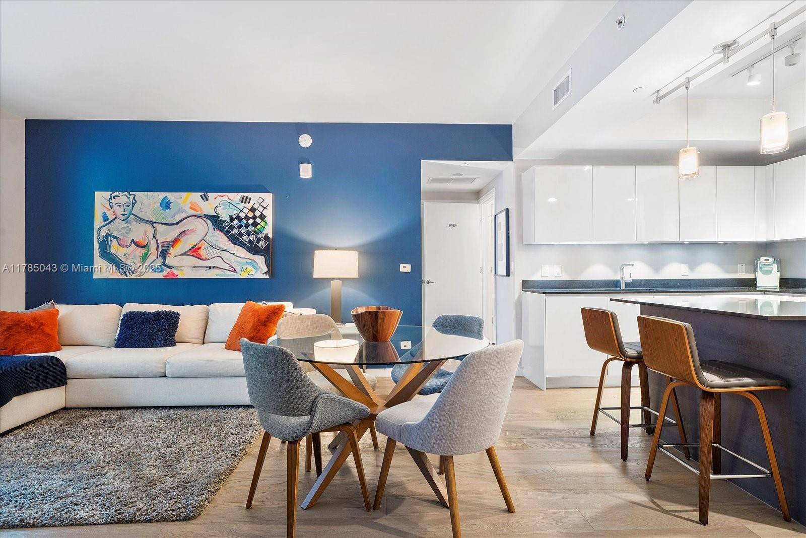 Miami, FL 33131,1010 Brickell Ave #2307