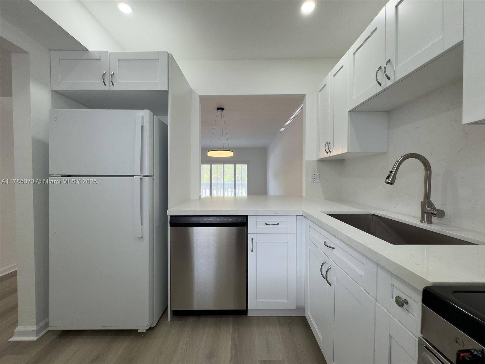 Coral Gables, FL 33133,100 Edgewater Dr #205