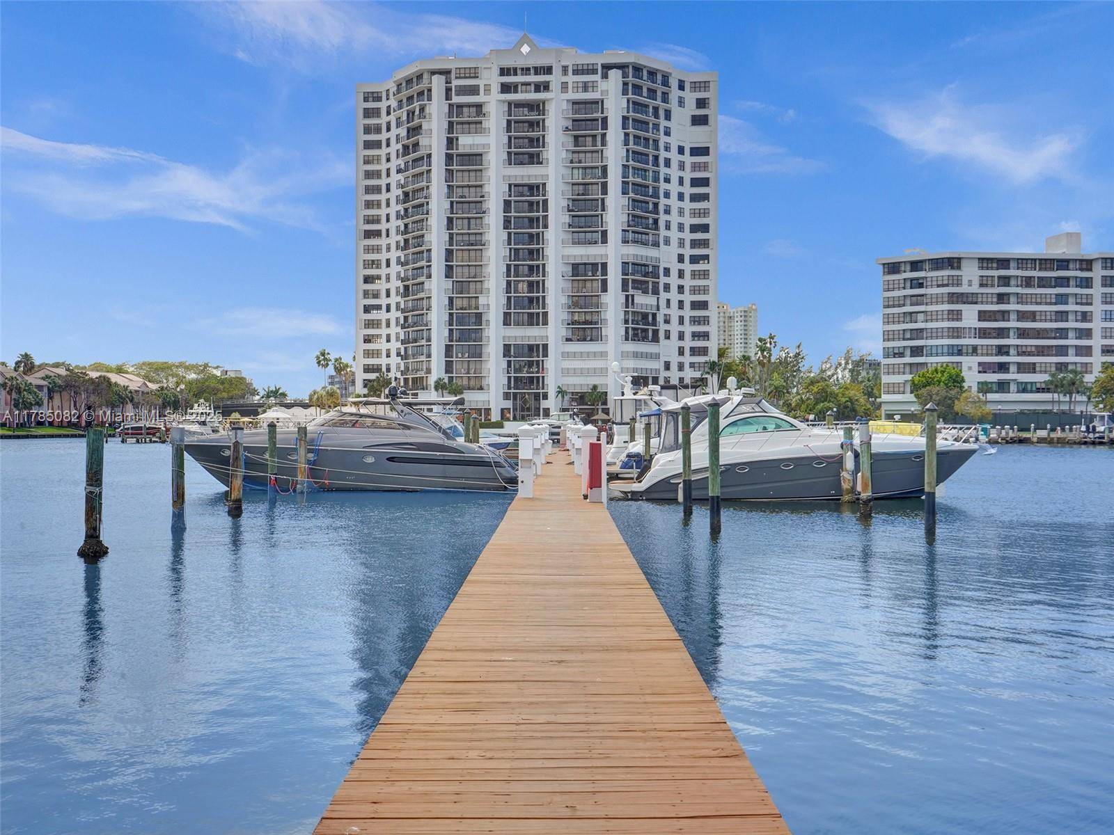 Hallandale Beach, FL 33009,2667 S Parkview Dr