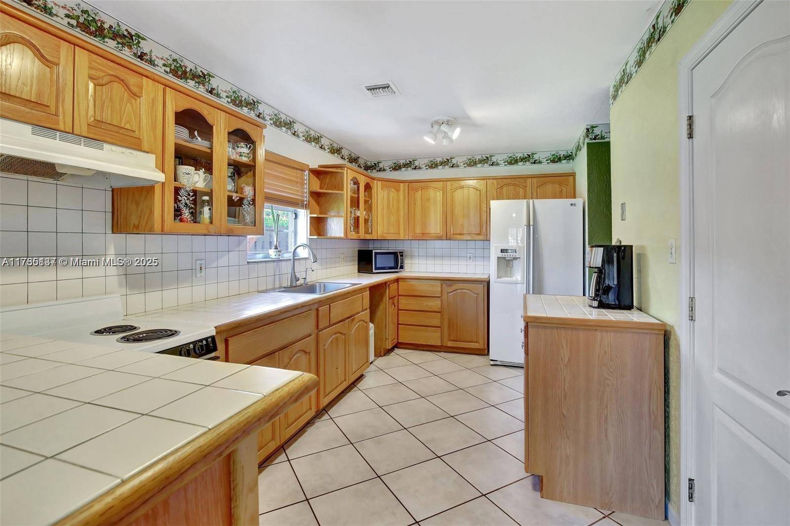 Cooper City, FL 33328,5249 SW 92nd Ter