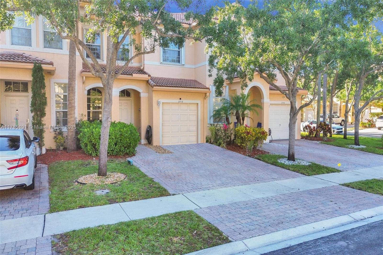 Miramar, FL 33025,2712 SW 84th Ter #104
