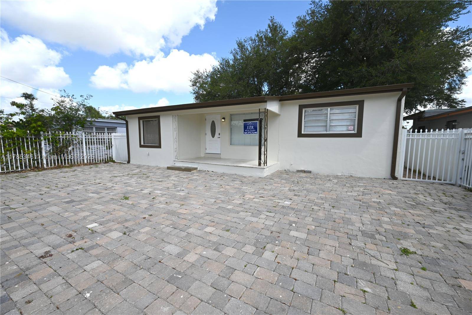 Miami, FL 33147,2265 NW 89th St