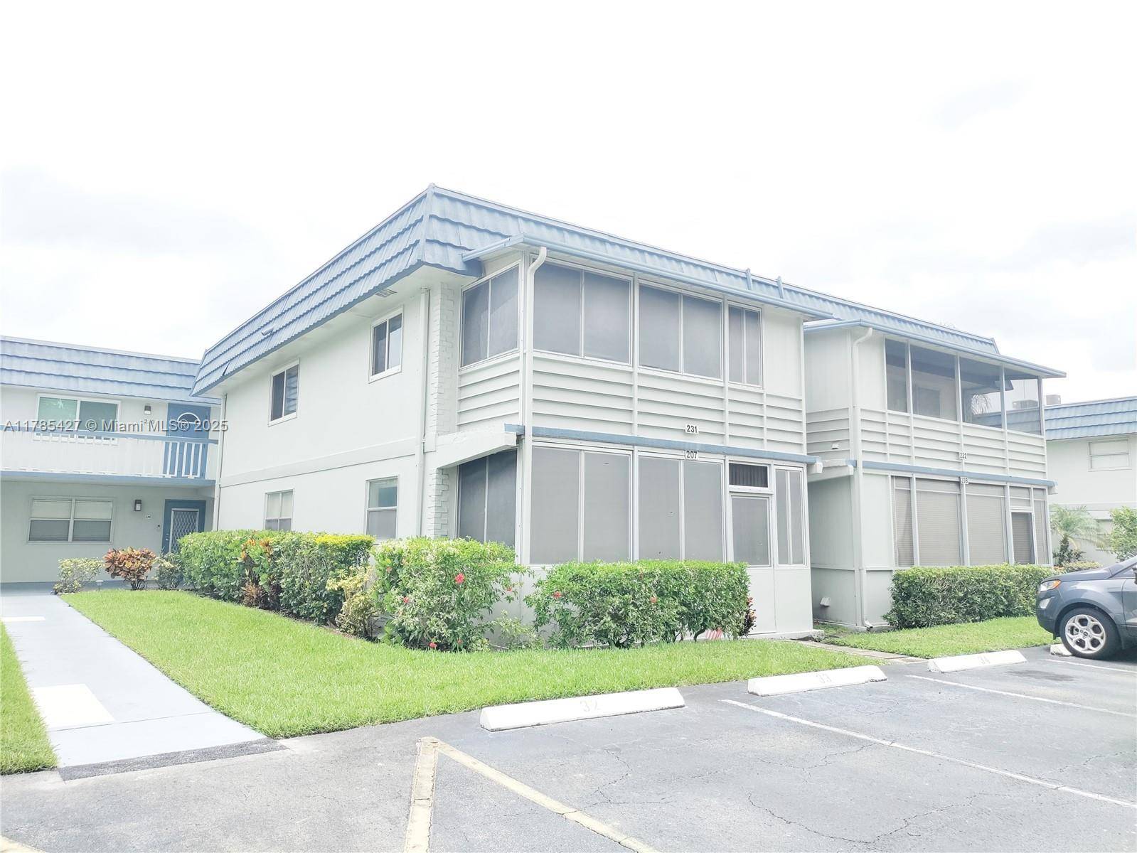 Delray Beach, FL 33446,207 Tuscany D #207