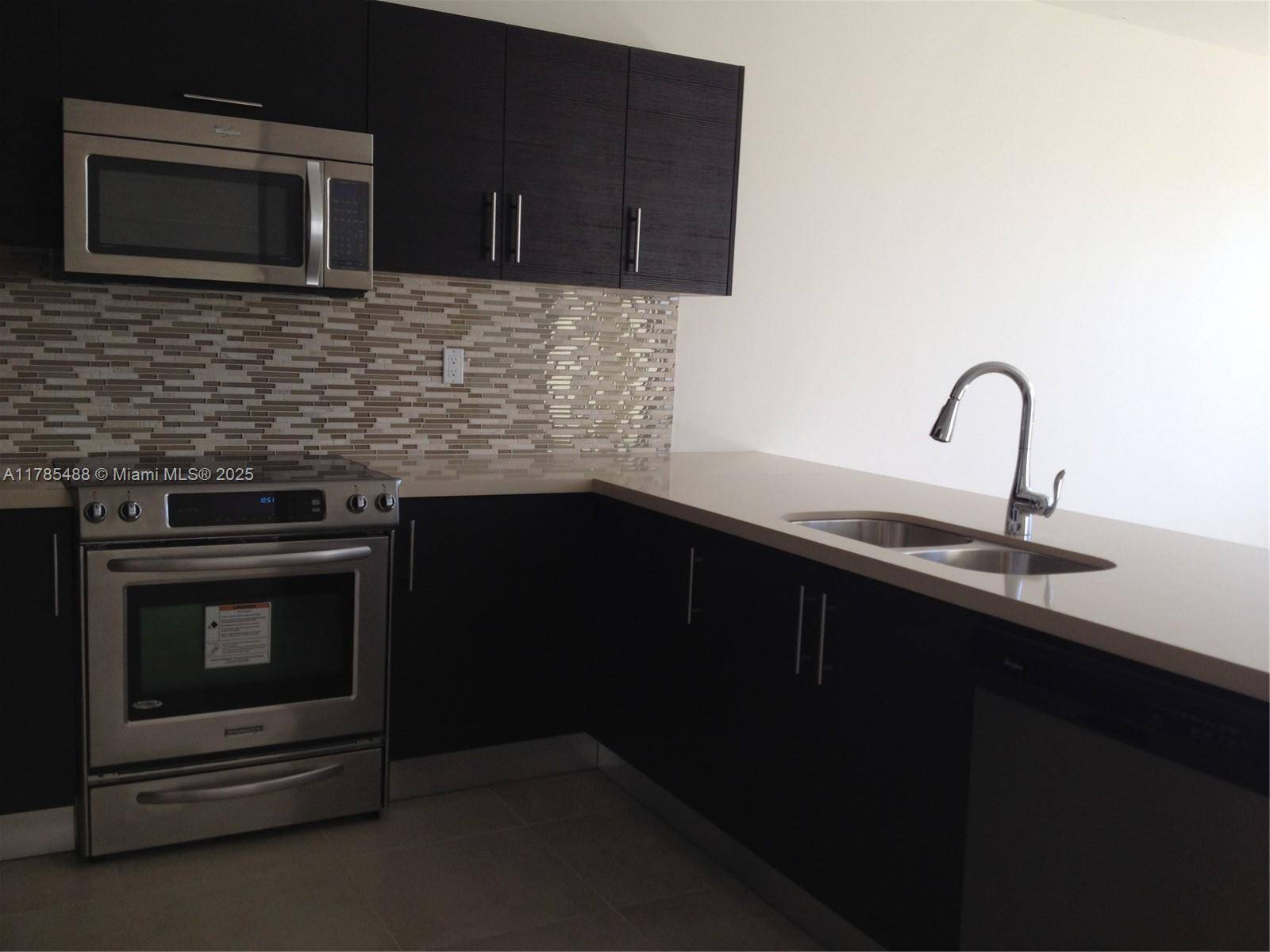 Doral, FL 33178,10350 NW 70th Ter #.