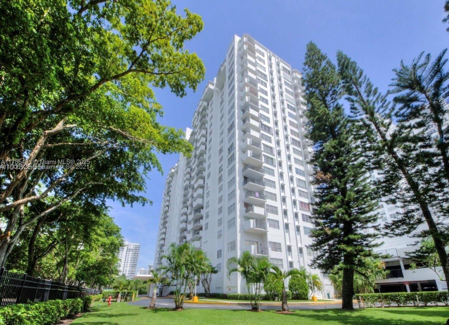 Aventura, FL 33160,2780 NE 183rd St #514