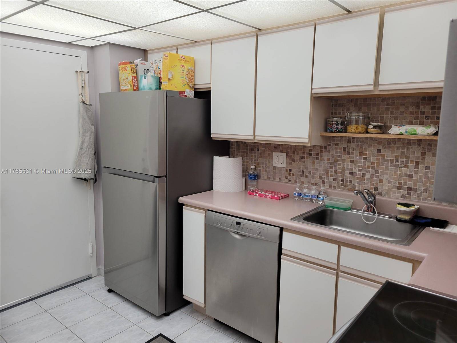 Sunny Isles Beach, FL 33160,251 174th St #1208