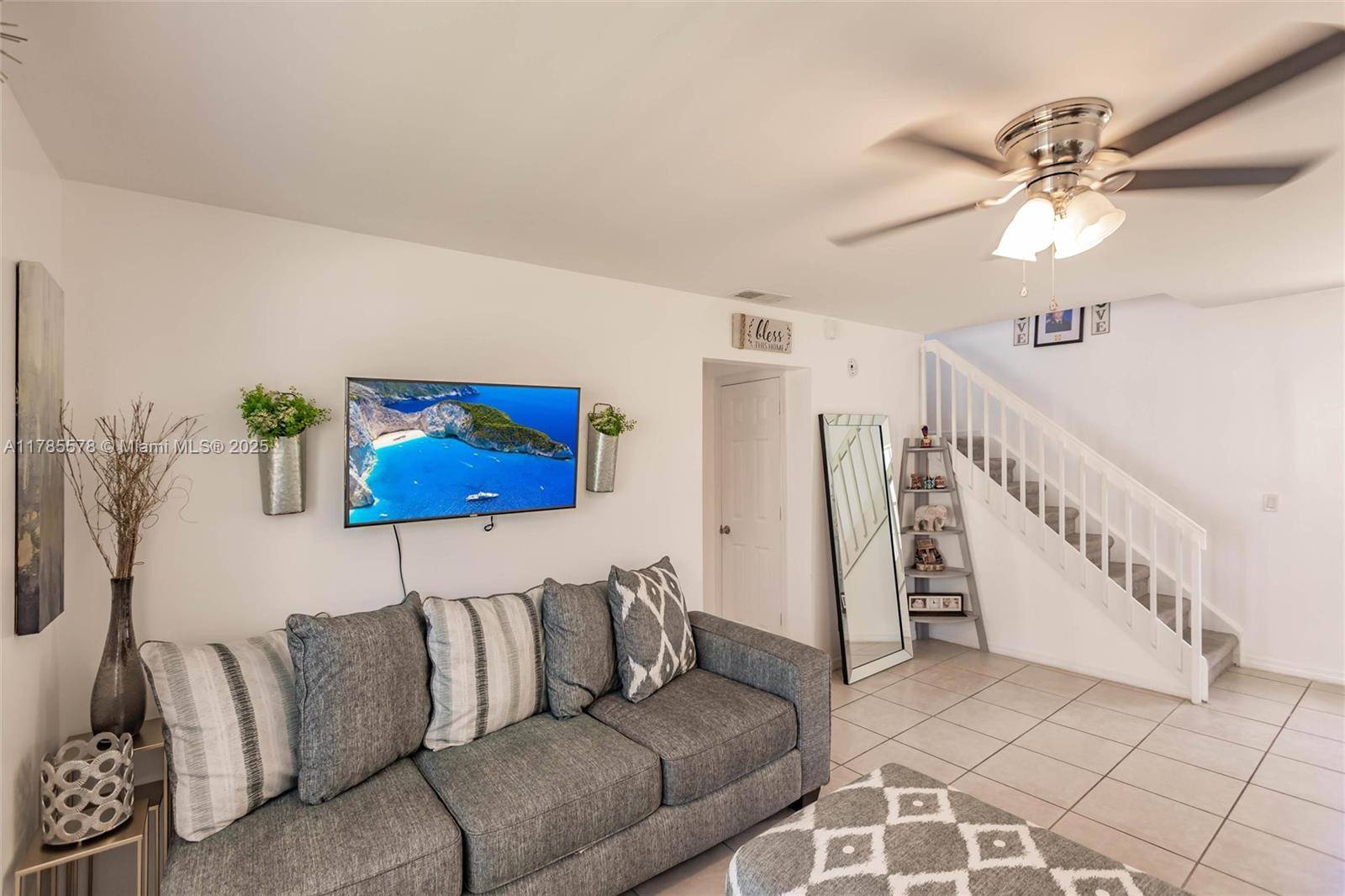 West Palm Beach, FL 33415,1420 Dandelion Ln