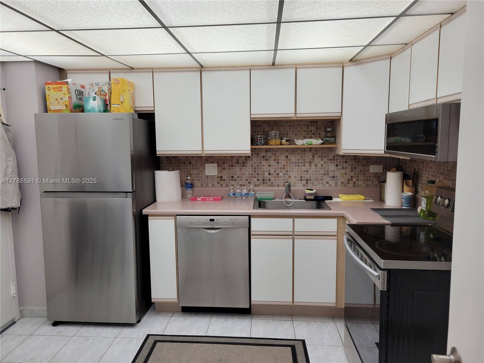 Sunny Isles Beach, FL 33160,251 174th St #1208