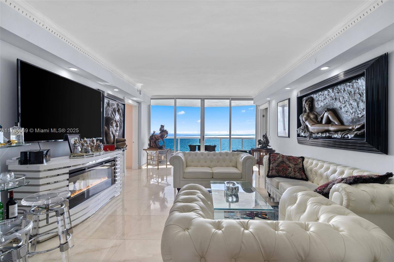 Sunny Isles Beach, FL 33160,17555 Collins Ave #2703
