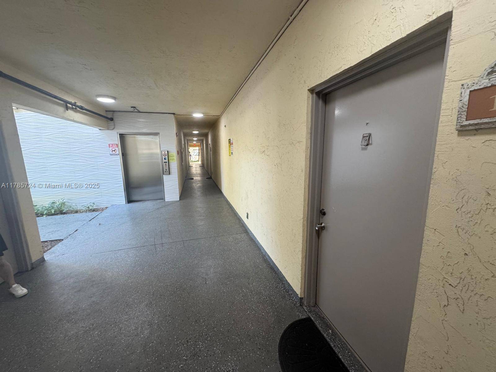 Doral, FL 33166,8120 Geneva Ct #151