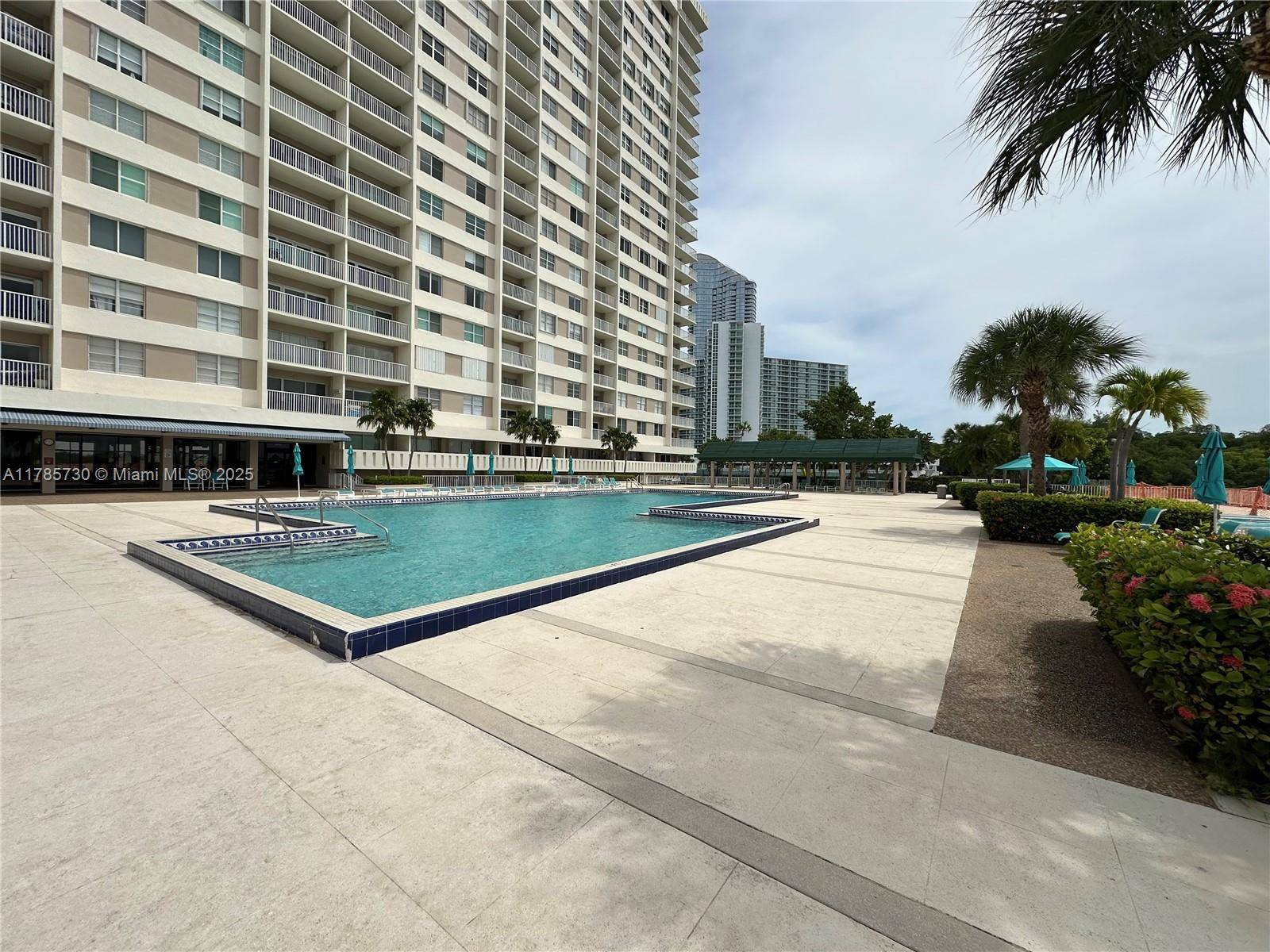 Sunny Isles Beach, FL 33160,300 Bayview Dr #315