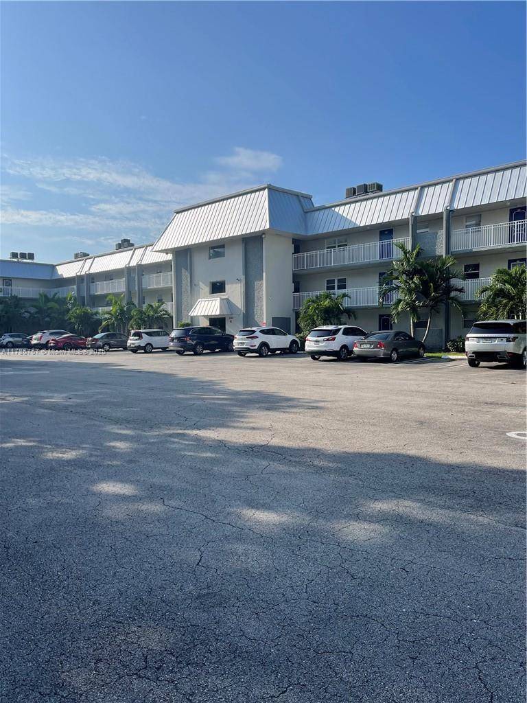 Coral Springs, FL 33065,2980 Riverside Dr #125-3