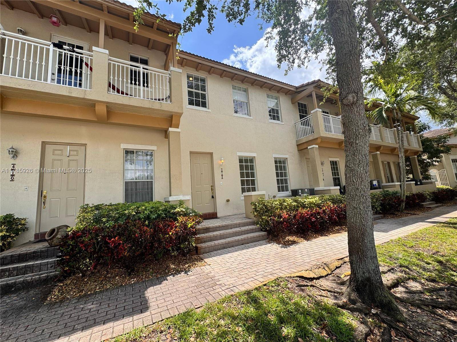 Boynton Beach, FL 33426,412 NW 24th Ave #412