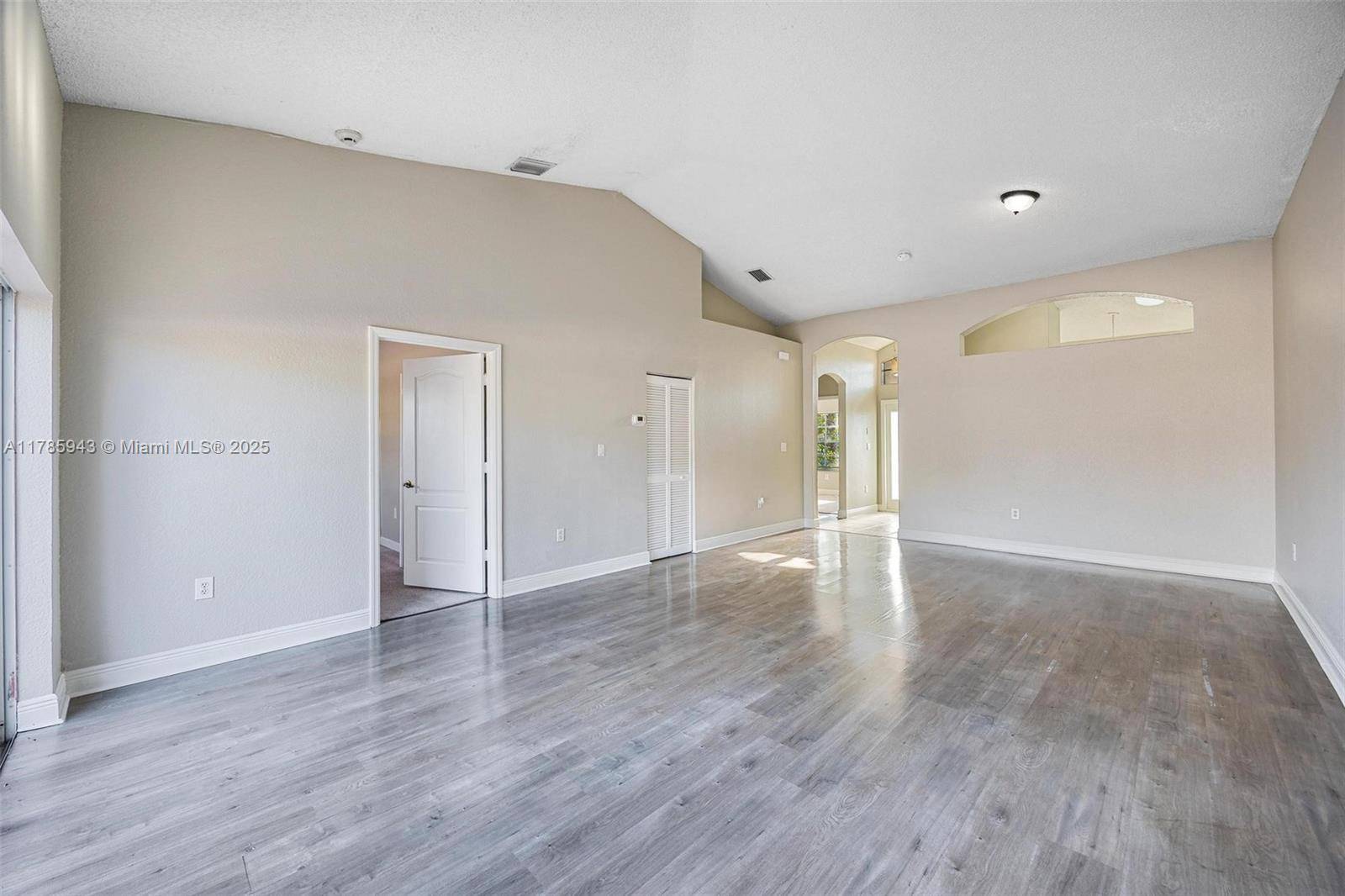Miami, FL 33196,10297 SW 162nd Ct