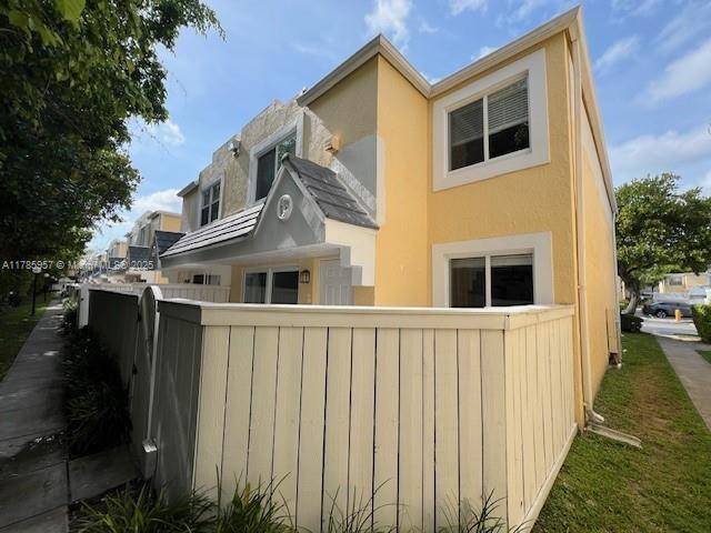 Miami, FL 33155,6855 SW 45th Ln #11