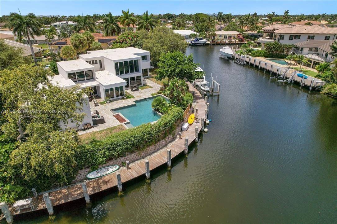 Lighthouse Point, FL 33064,4050 NE 25th Ave