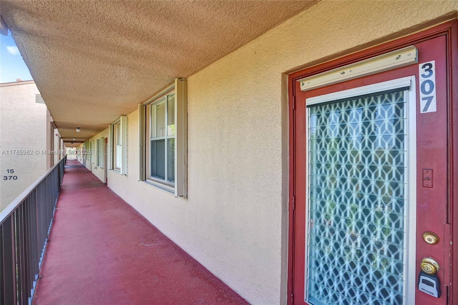 Margate, FL 33063,370 NW 76th Ave #307