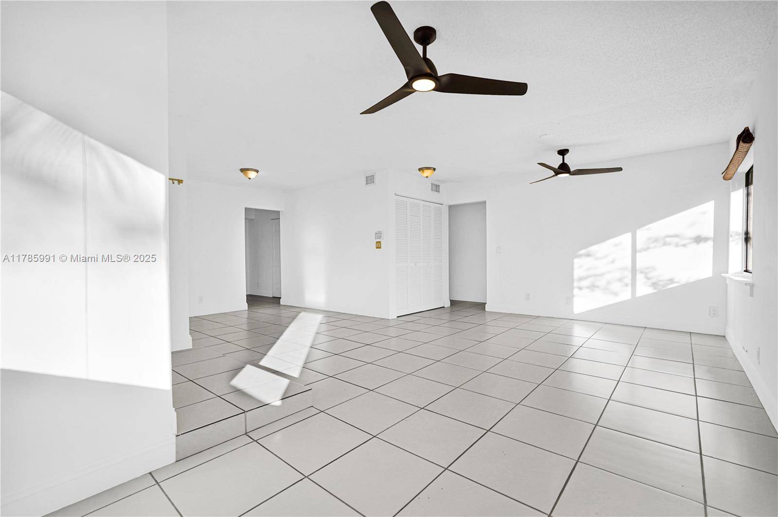Plantation, FL 33324,238 Wimbledon Lake Dr #238