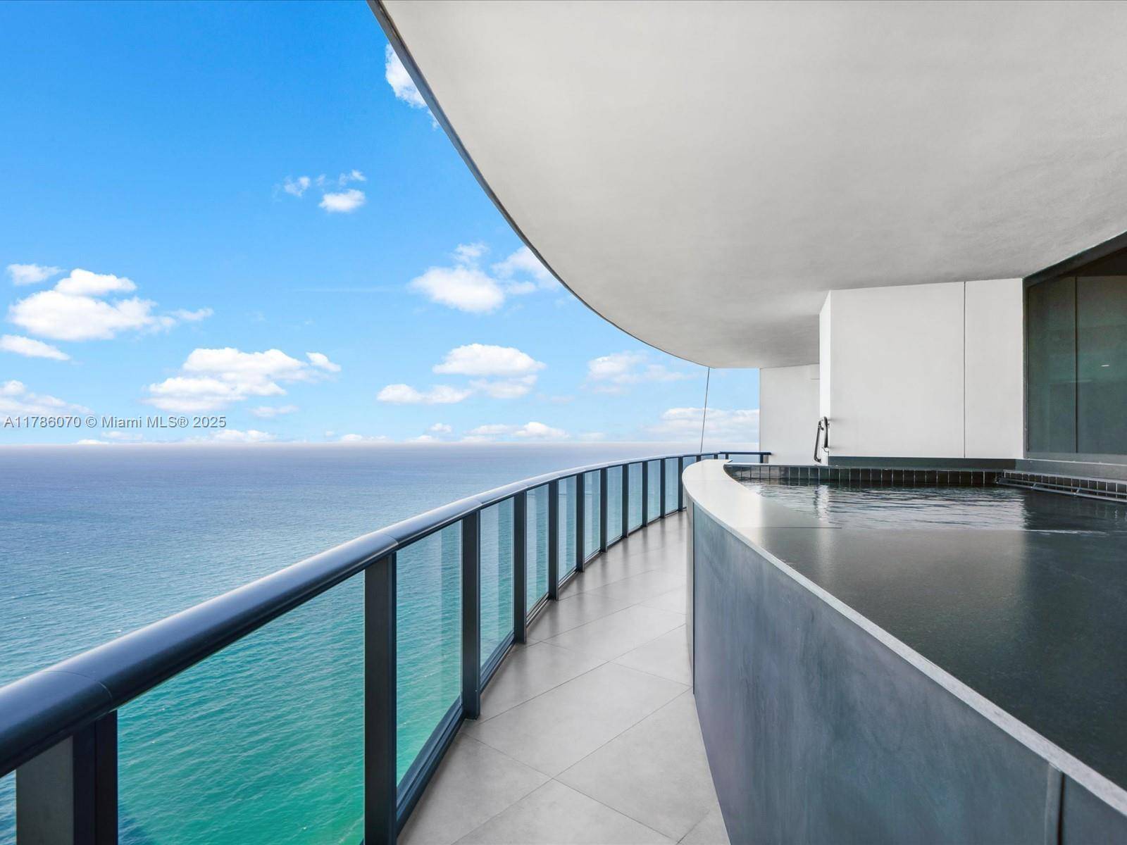 Sunny Isles Beach, FL 33160,18555 Collins Ave #5505