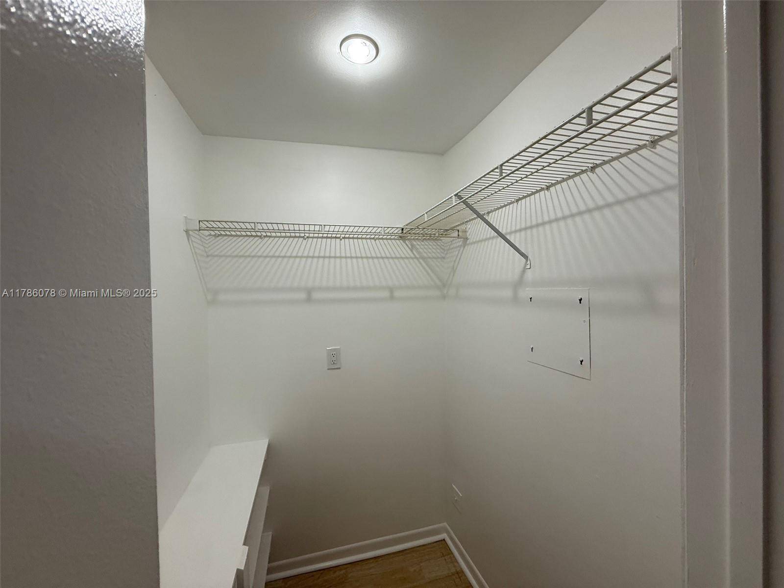 Miami, FL 33196,15290 SW 106th Ln #323