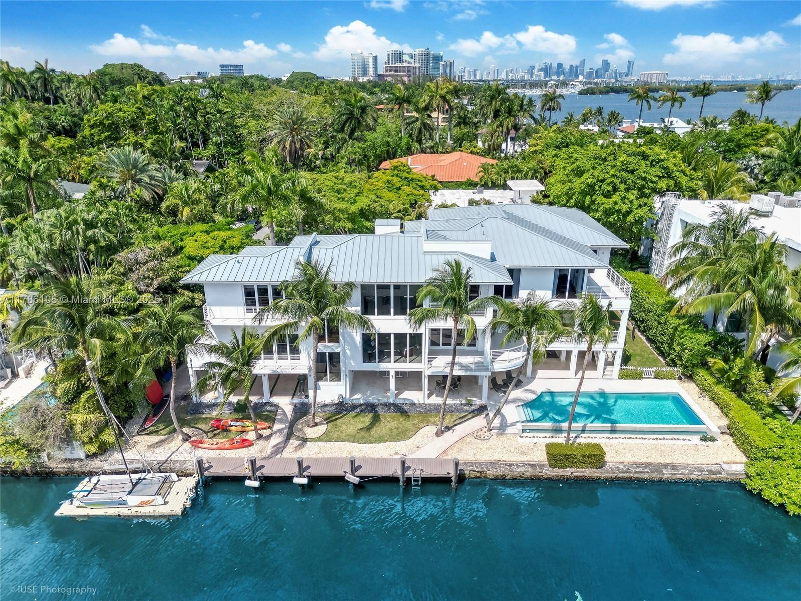 Miami, FL 33133,3835 Carole Ct