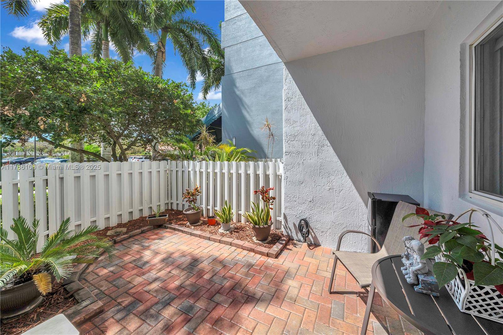 Doral, FL 33178,10700 NW 66th St #103