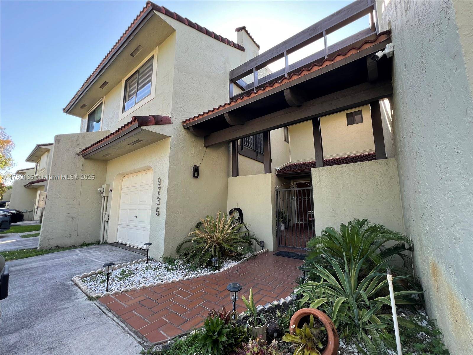 Doral, FL 33178,9735 Costa Del Sol Blvd #F-101