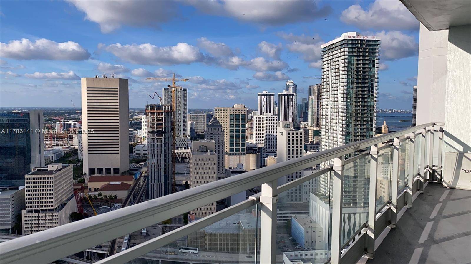 Miami, FL 33130,90 SW 3rd St #3907