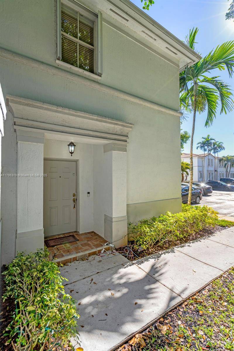 Miramar, FL 33027,15507 SW 39TH ST #319