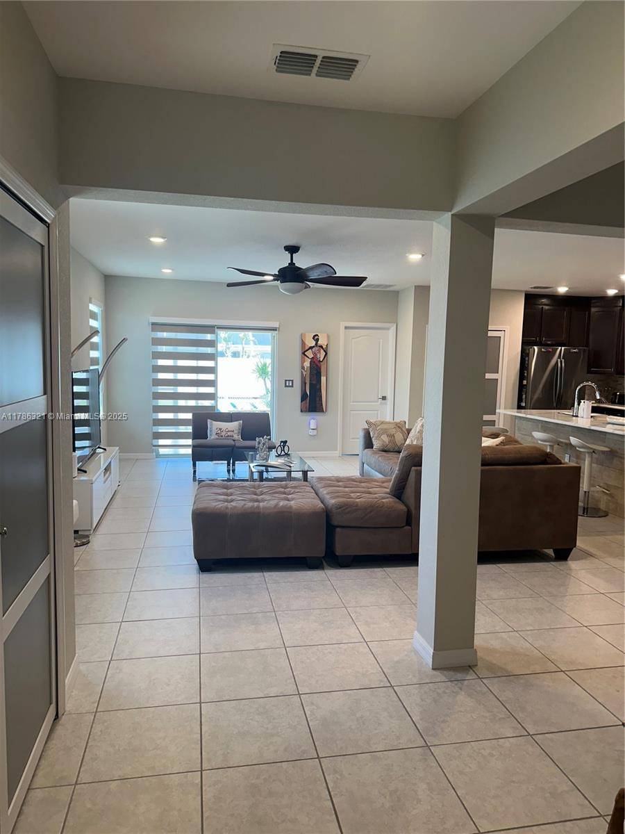 Port Charlotte, FL 33954,23438 Nelson Ave