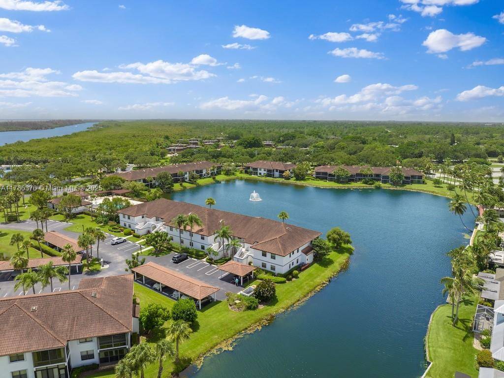 Stuart, FL 34997,6081 SE Landing Way #8