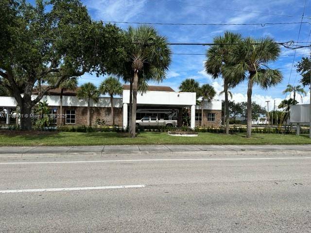 Oakland Park, FL 33334,4650 N Dixie Hwy