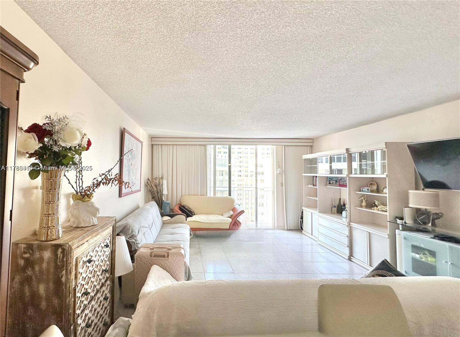 Hallandale Beach, FL 33009,1801 S Ocean #1042