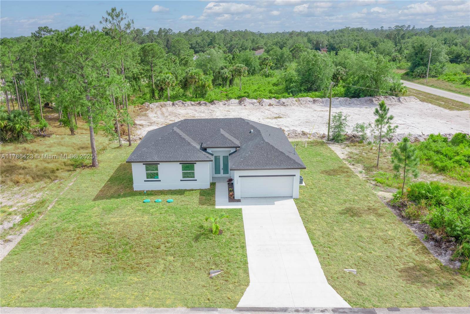 Lehigh Acres, FL 33972,1202 E 9th ST