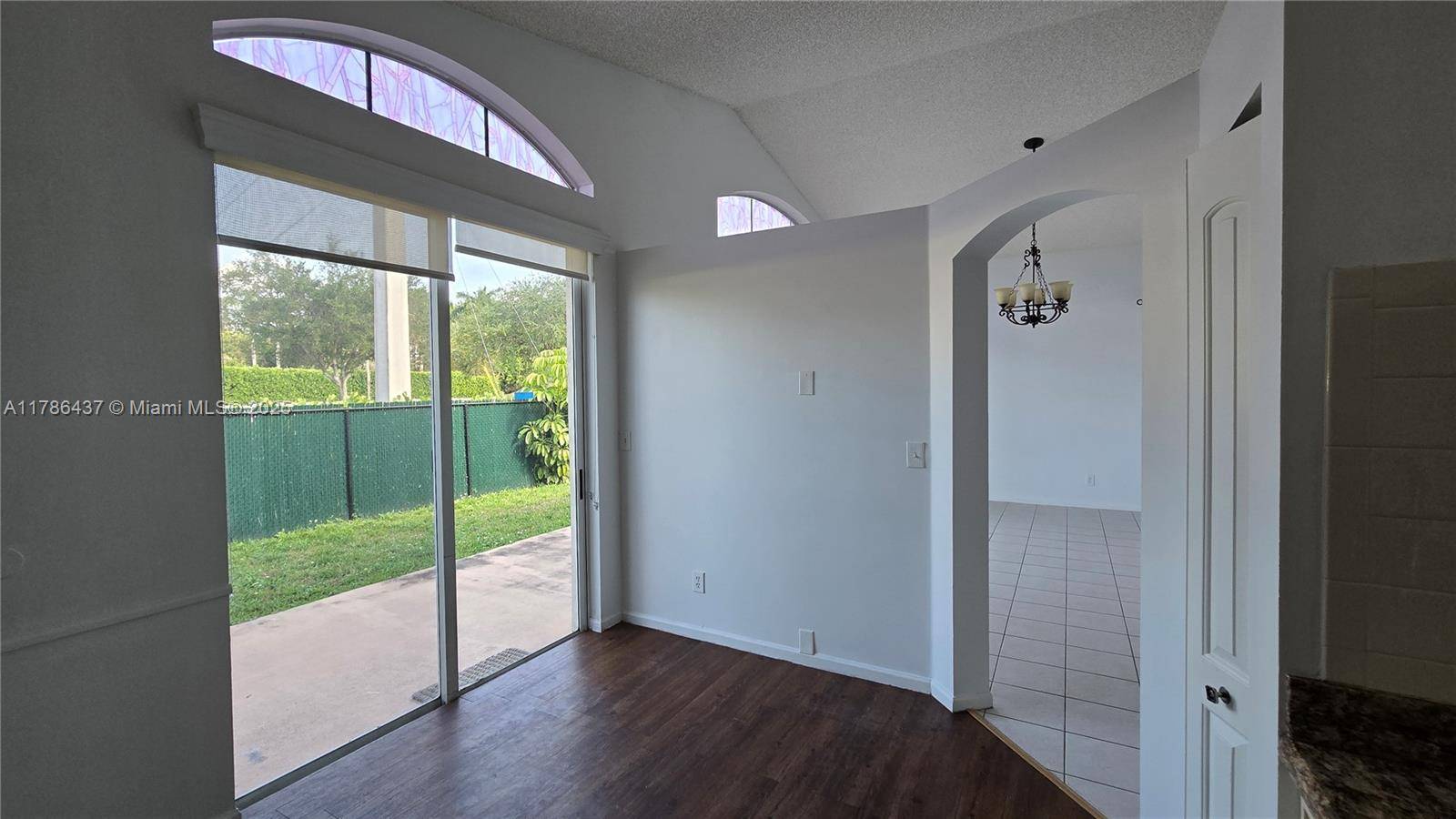 Davie, FL 33331,5058 SW 148th Ter #5058