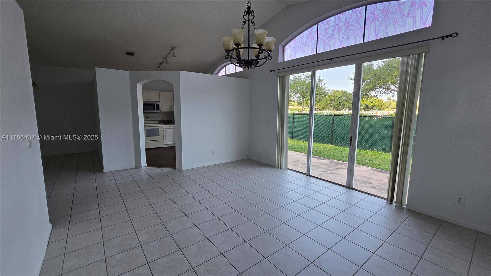 Davie, FL 33331,5058 SW 148th Ter #5058