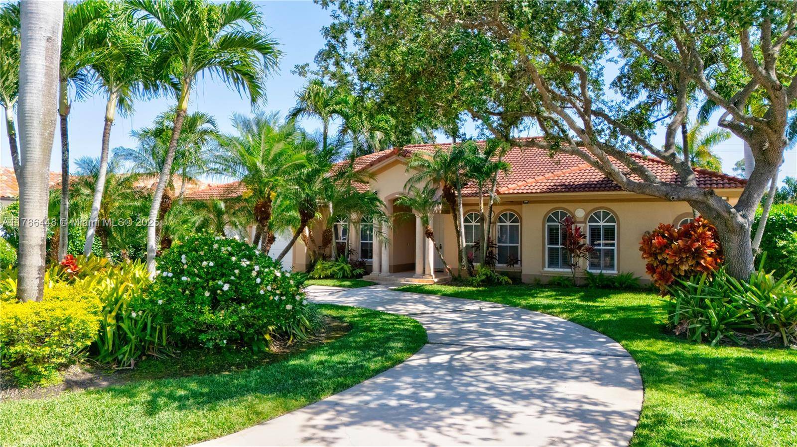 Cutler Bay, FL 33157,8366 SW 193rd St #01