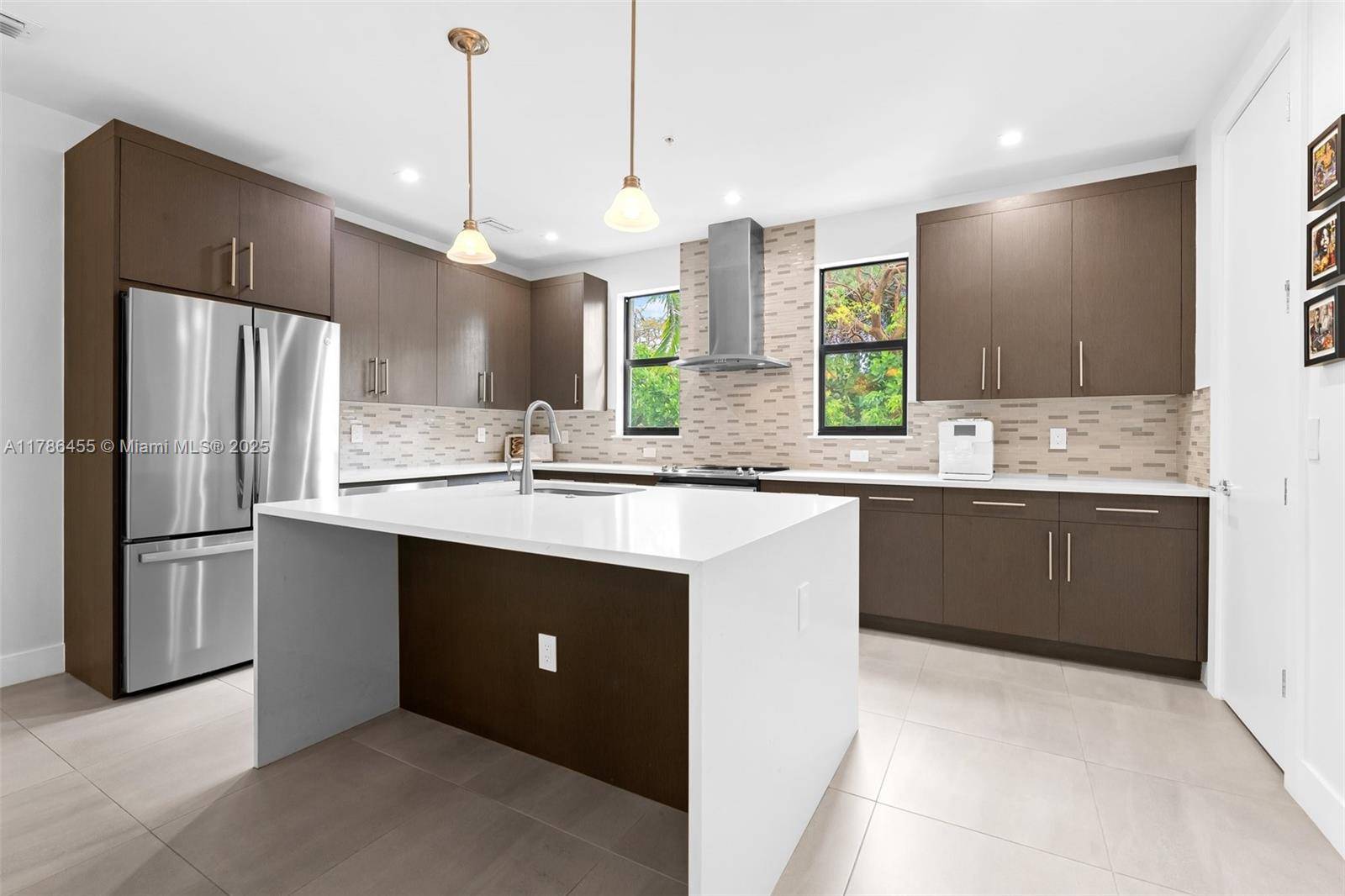 Wilton Manors, FL 33305,625 NE 22nd Dr