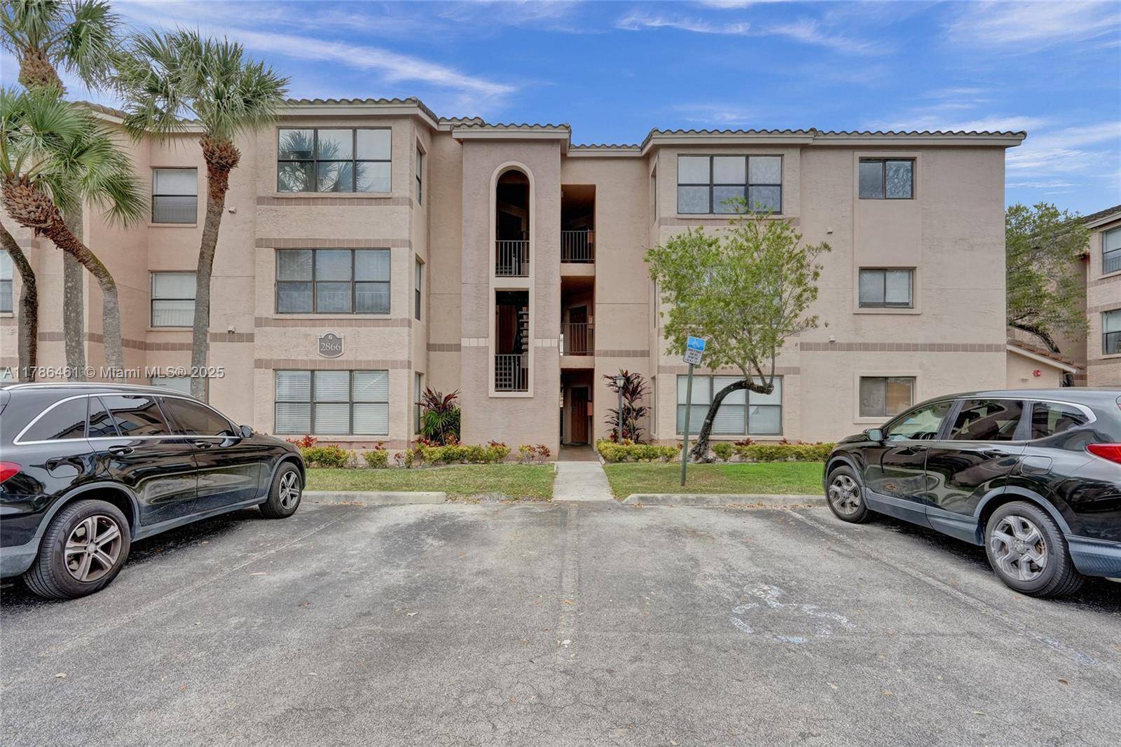 Davie, FL 33328,2866 S University Dr #5107
