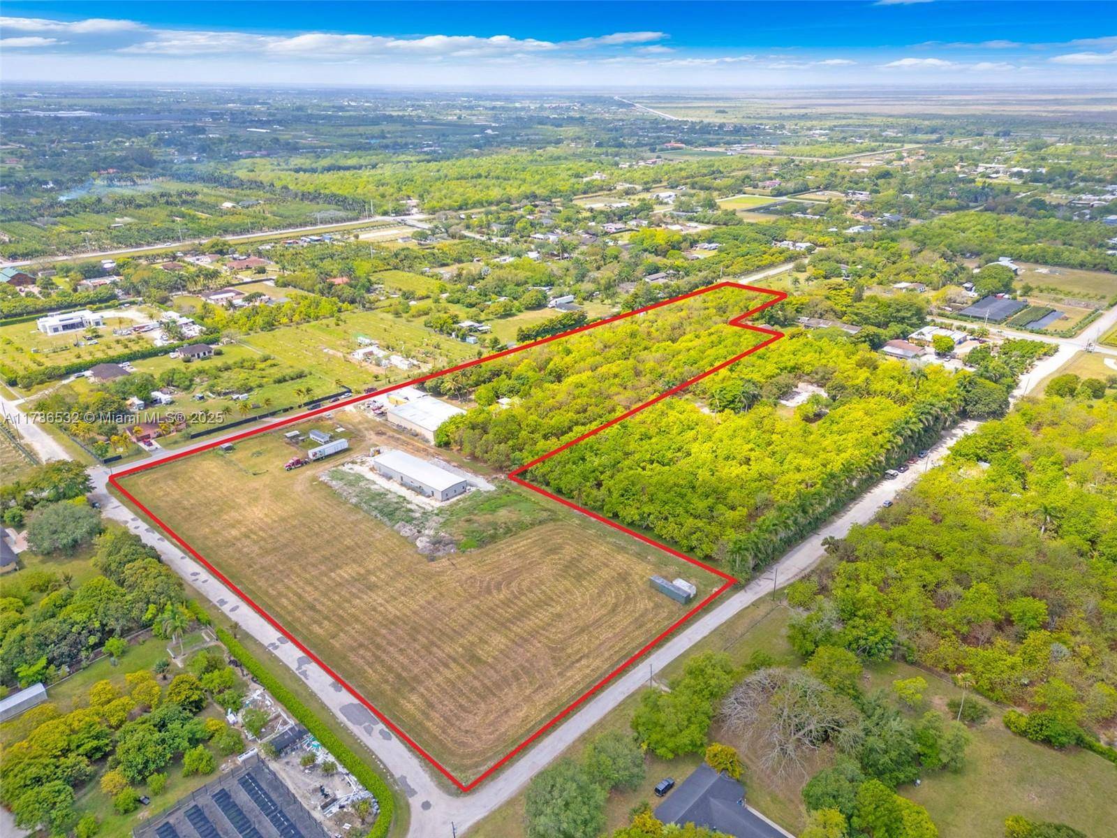 Miami, FL 33187,19700 SW 188th St