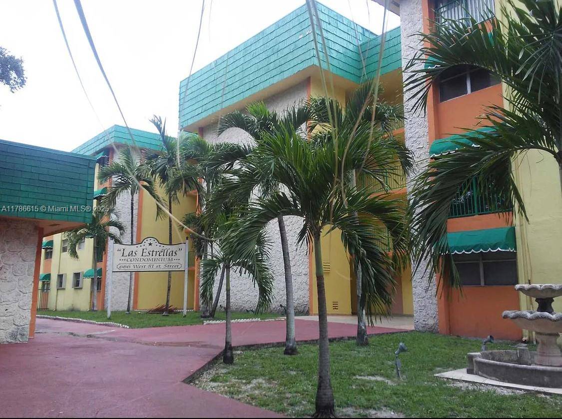 Hialeah, FL 33014,666 W 81st St #127