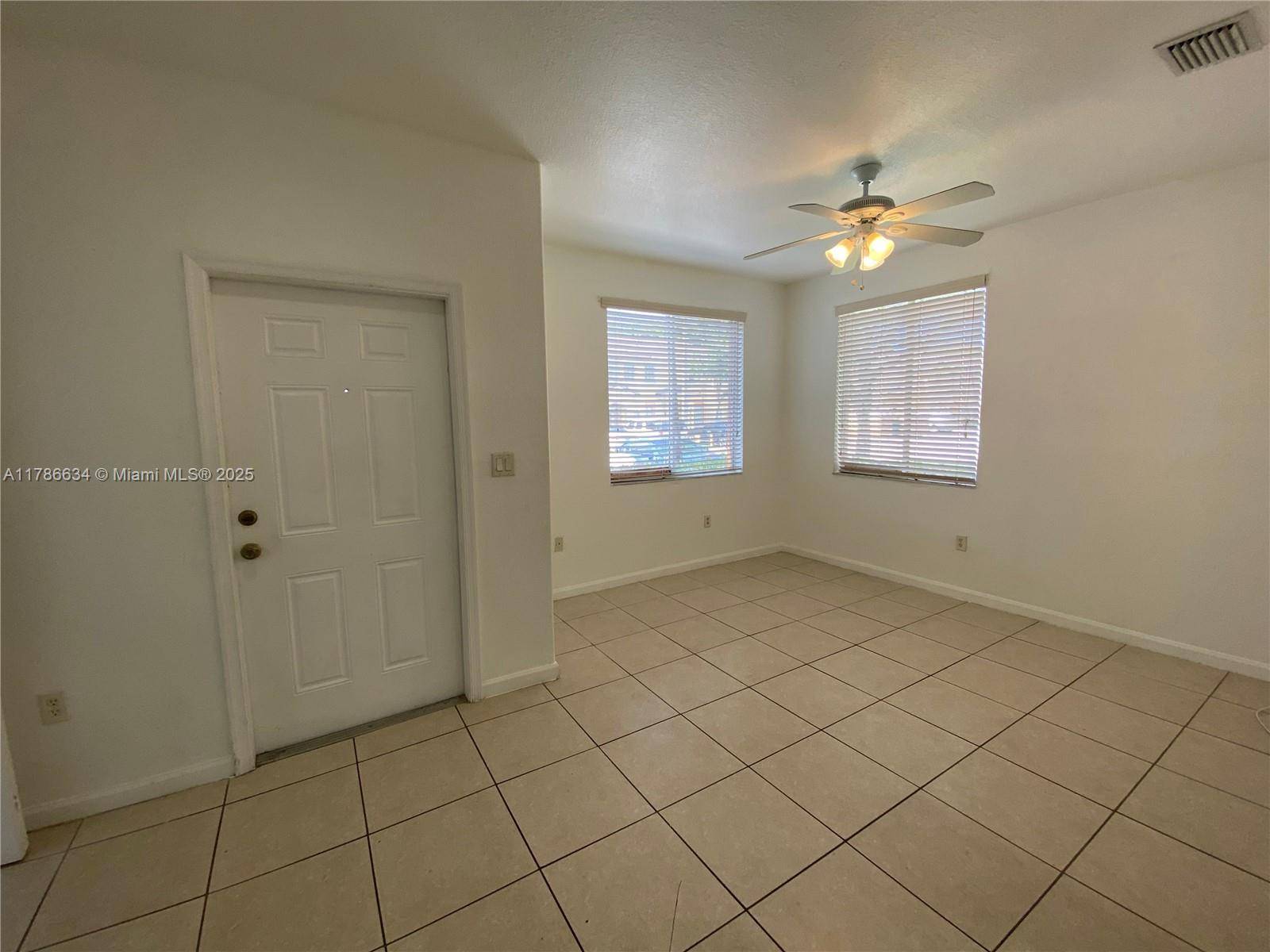 Homestead, FL 33035,2523 SE 14th Ave #385