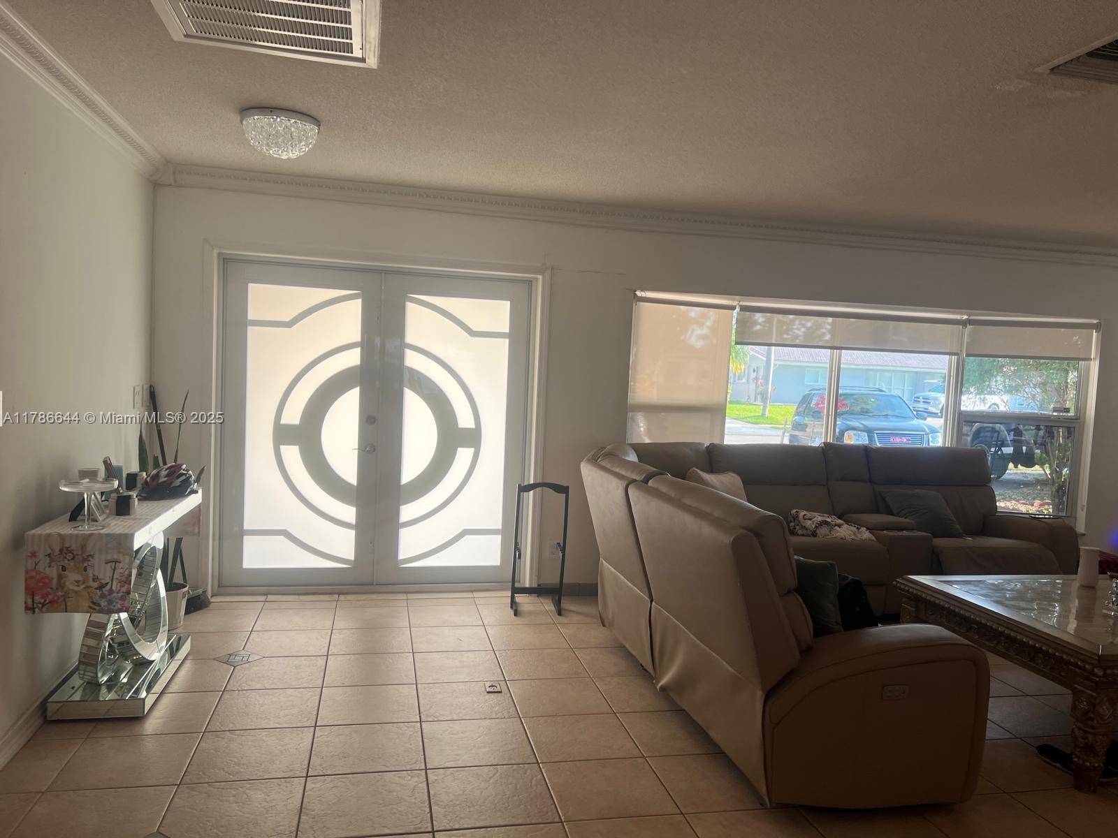 Hollywood, FL 33021,5001 Madison St