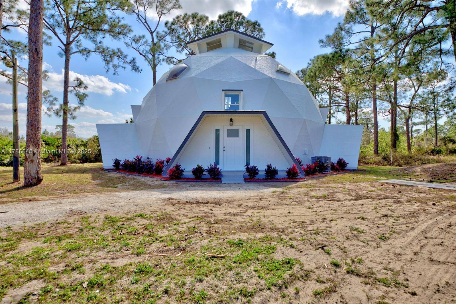 Lake Placid, FL 33852,119 Martin sT