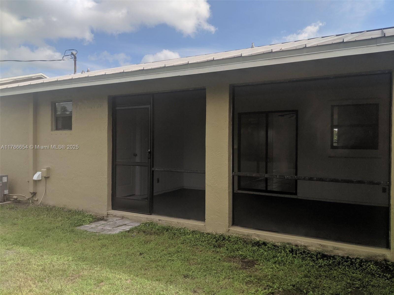 Stuart, FL 34997,4810 SE Salvatori Rd