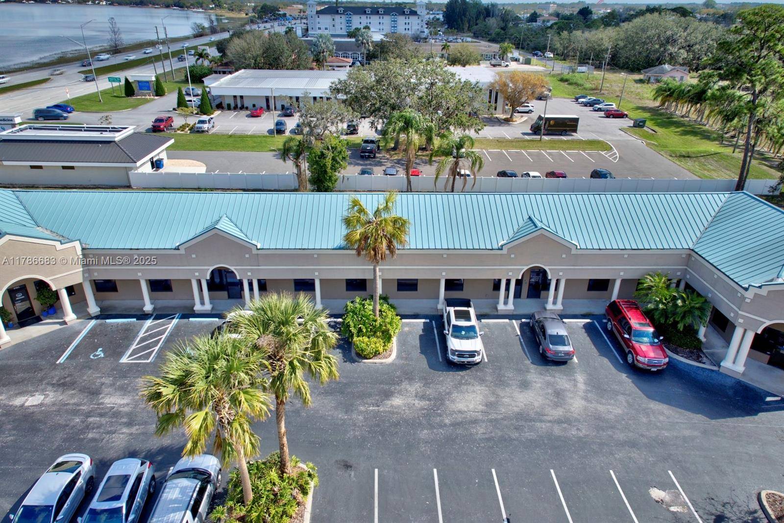 Sebring, FL 33870,2153 US Highway 27 HWY S