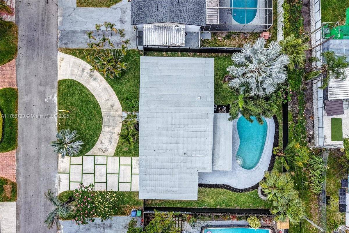 Miami, FL 33161,15020 NE 7th Ave