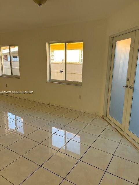 Miami, FL 33133,3165 SW 26th St #1